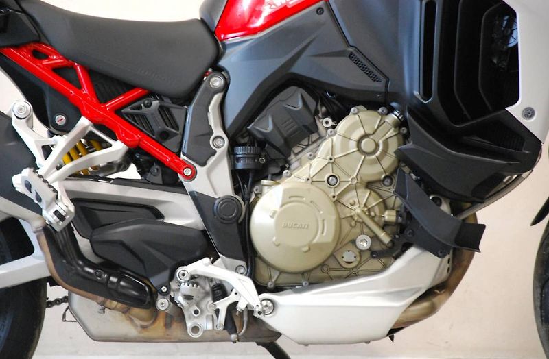 Ducati Multistrada V4 (2023) krásný stav, ZÁRUKA, SERVI - fotka 7 z 20