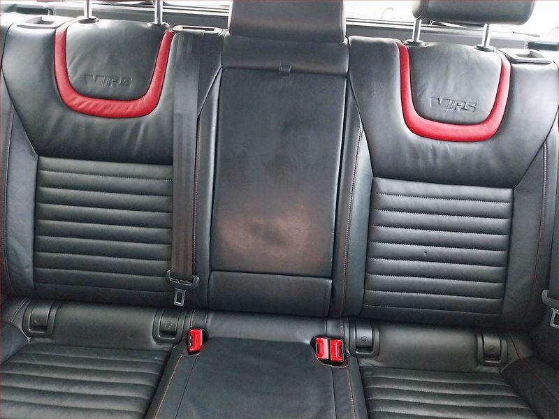 Škoda Octavia (2014) 2.0 TDI, Automat, Serv.kniha - fotka 10 z 18