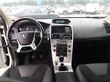Volvo XC60 2.4D,129kW,KŮŽE ,SERVI.KNÍŽKA! - náhled 10