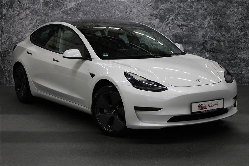 Tesla Model 3 0,0 Standard plus - fotka 2 z 27