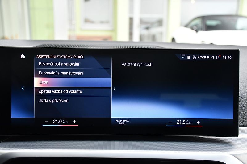 BMW Řada 3 320d xDrive MSPORT REZERVACE - fotka 34 z 44