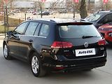 Volkswagen Golf (2016) 2.0TDi, ČR, Highline, DSG - náhled 6