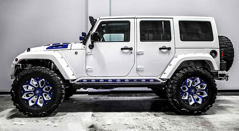Jeep Wrangler v úpravě Voltron.