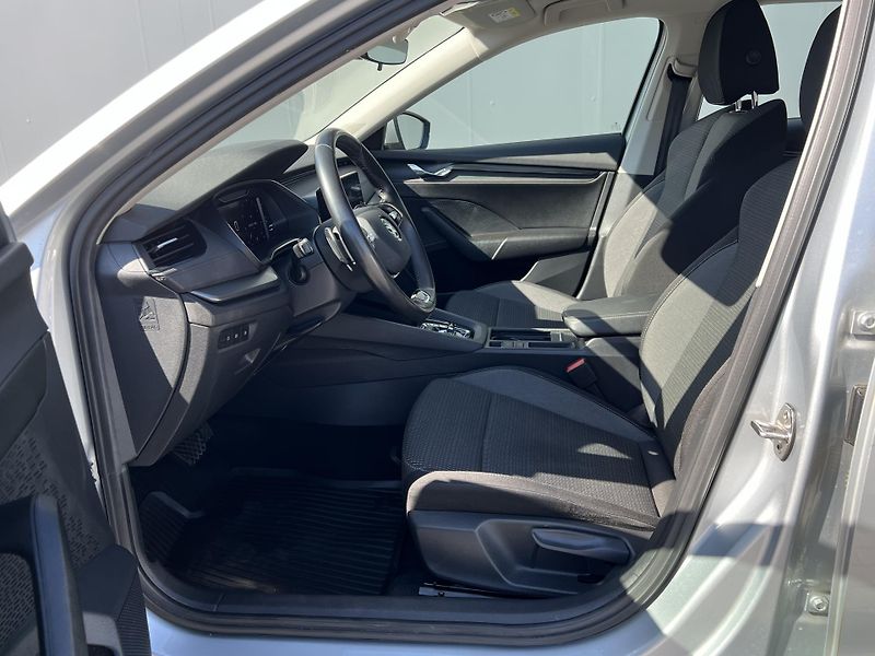 Škoda Octavia (2021) 2,0TDi 110kW AMBITION DSG 4x4 - fotka 12 z 41