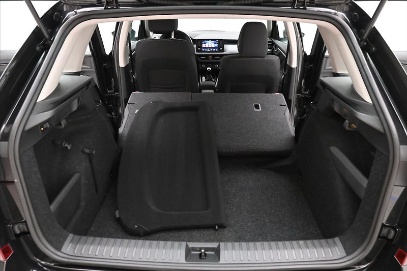 Škoda Kamiq 1,0 TSI 70 kW Tažné zařízení Z - fotka 11 z 31