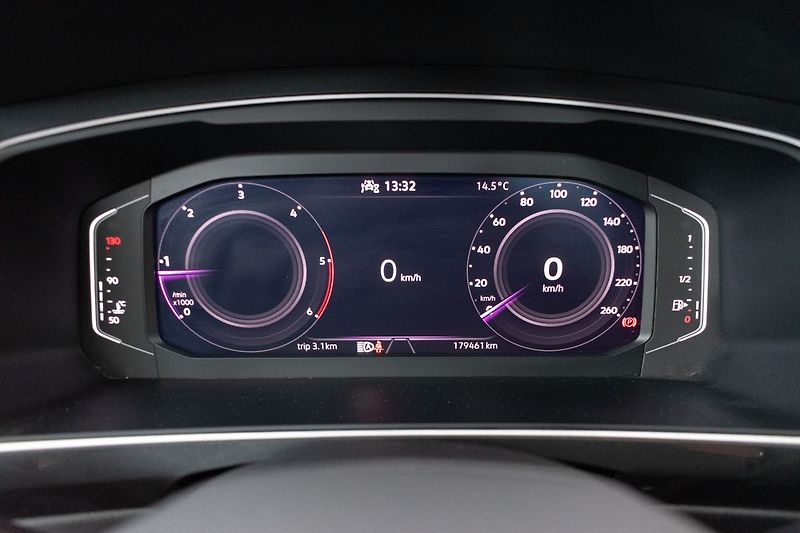 Volkswagen Tiguan 2.0TDI ACC*LED*VIRTUAL*DPH* - fotka 20 z 41