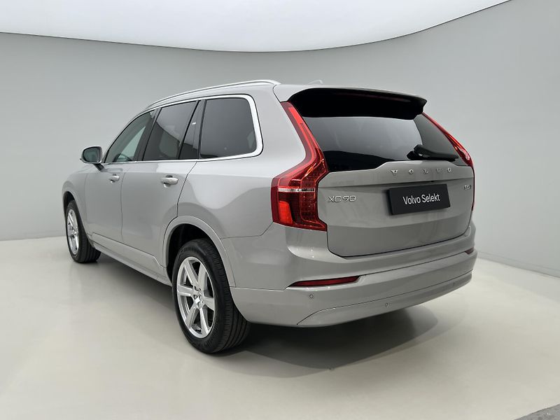 Volvo XC90 B5 AWD CORE AUT 7 MÍST - fotka 11 z 43