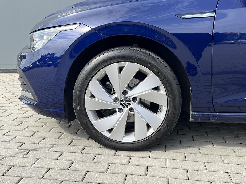 Volkswagen Golf Variant (2022) 1,5TSi 110kW STYLE DSG - fotka 36 z 41