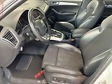Audi Q5 (2010) 3.0 TDi Quattro, S-line, AT - náhled 9