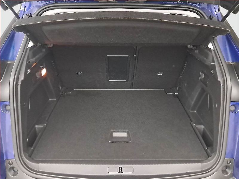 Peugeot 3008 (2020) 1.5 BlueHDi, Navi, Tempomat - fotka 14 z 19