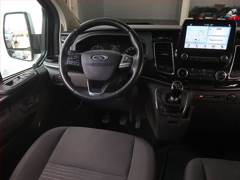 Ford Tourneo Custom (2018) Titanium 2.0 EcoBlue, ČR - fotka 7 z 20