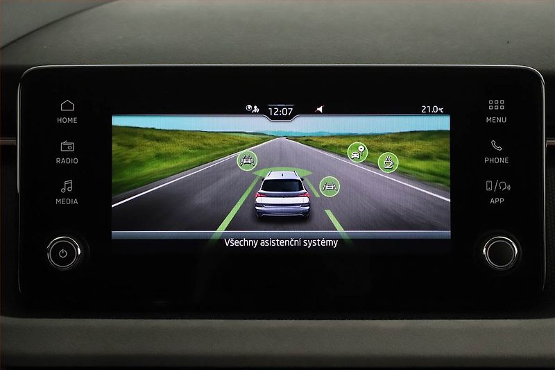 Škoda Kamiq (2026) 1.0 TSI, Top Selection, FullLe - fotka 14 z 19