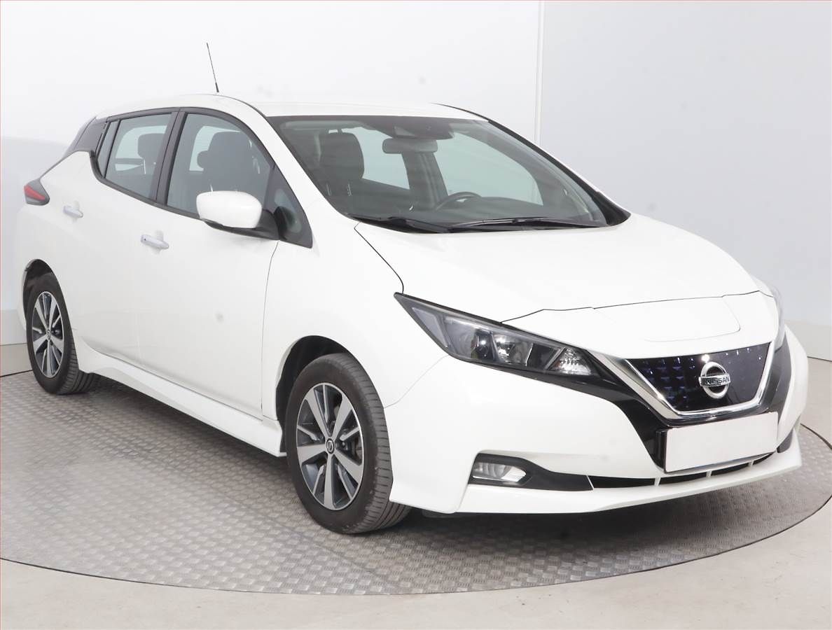 Nissan Leaf 40 kWh, SoH 93%, Automat