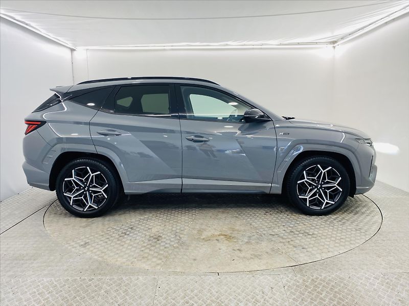 Hyundai Tucson 1,6 T-GDI N-line - fotka 23 z 24