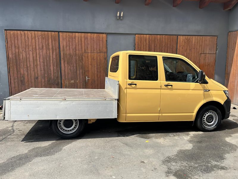 Volkswagen Transporter (2017) 2.0TDi DOKA 6míst - DPH - fotka 9 z 18