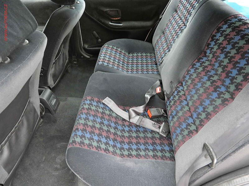 Peugeot 306 (1998) 1.6 i, STK8/28 - fotka 10 z 12