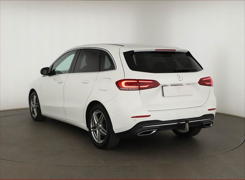 Mercedes-Benz Třídy B (2019) B 180 - fotka 4 z 24