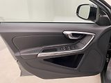 Volvo V60 CC D4 AWD SUMMUM AUT  - náhled 7