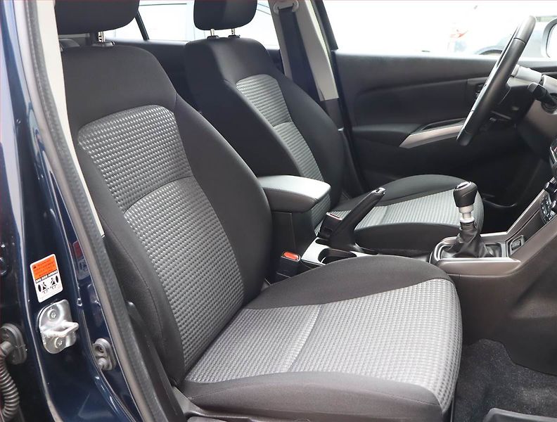 Suzuki SX4 S-Cross (2023) Premium 1.4 BoosterJet - fotka 9 z 18