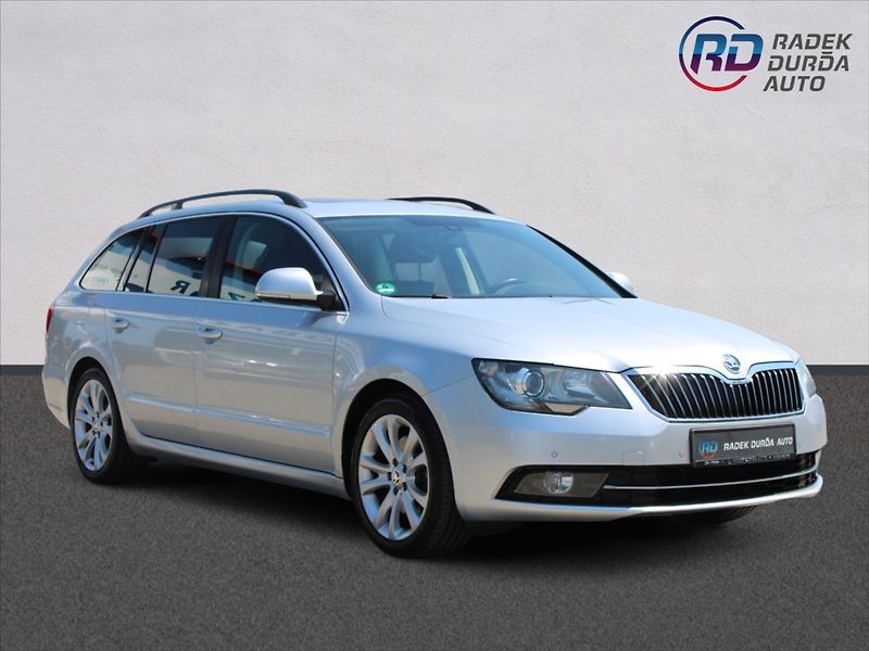 Škoda Superb 2,0 TDI  ELEGANCE,ROZVODY - fotka 3 z 33