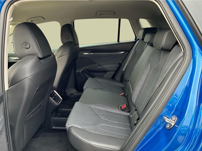 Škoda Elroq 50 125 kW, Tažné  99,3% - fotka 12 z 29