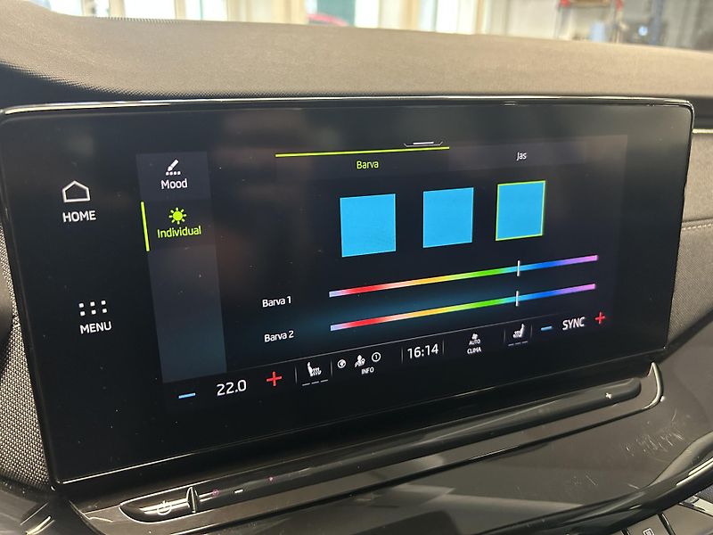 Škoda Octavia (2023) 1.5TSi e-TEC Style Plus DSG - fotka 17 z 25