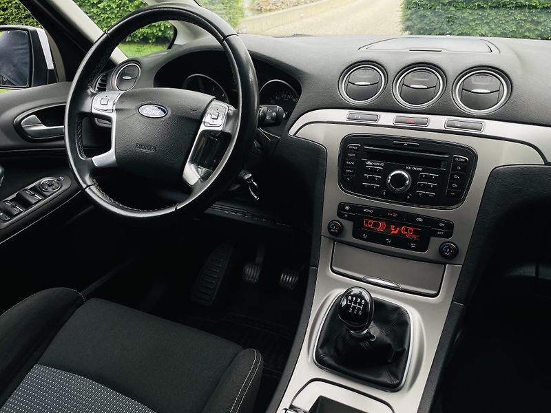 Ford S-MAX 2.0TDCi MANUÁL SERVISKA  - fotka 24 z 40