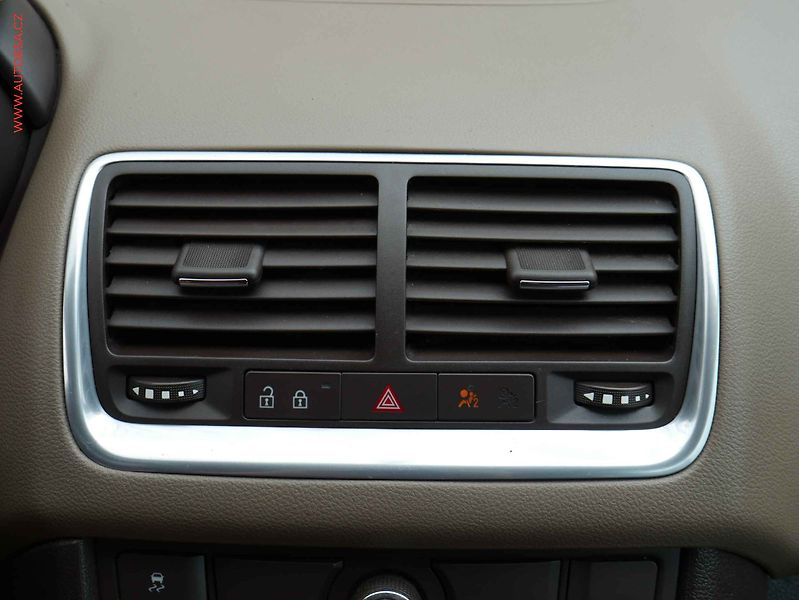 Opel Meriva (2010) 1.4i, 1.maj,ČR, AC, temp - fotka 14 z 18