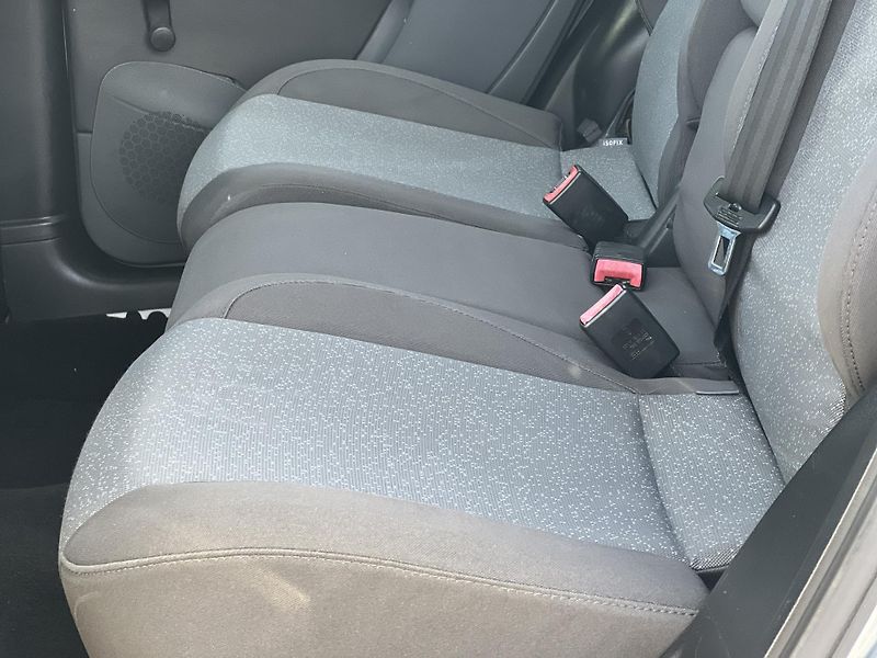 Seat Altea 1.9TDi 77kw KLIMATIZACE ABS - fotka 22 z 39