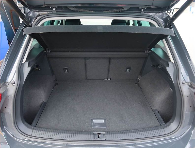 Volkswagen Tiguan (2022) Life 2.0 TDI - fotka 14 z 23