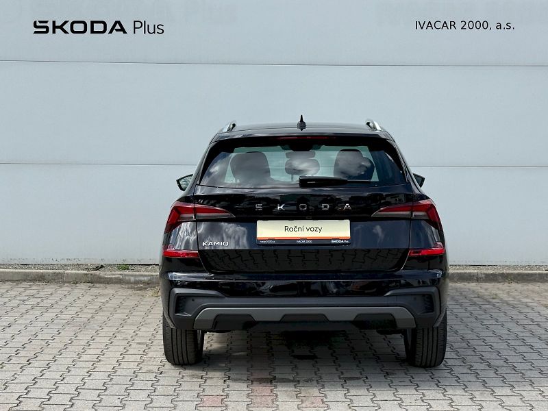 Škoda Kamiq (2025) 1.0 TSI 85 kW TopSelection - fotka 6 z 24