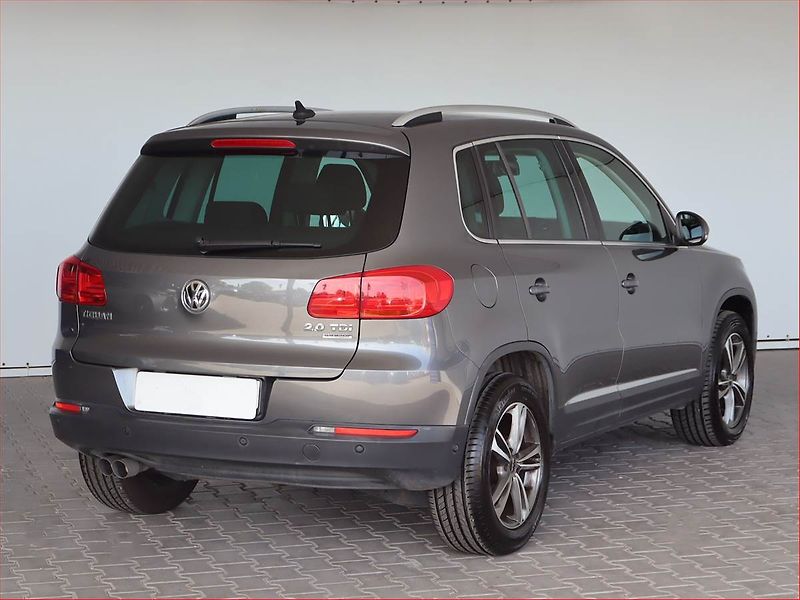 Volkswagen Tiguan (2013) 2.0 TDI, Navi, Tempomat - fotka 5 z 21
