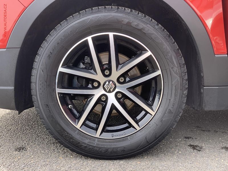 Suzuki S-Cross (2018) 1.4 BJet, Comfort, +ALU, navi - fotka 18 z 19