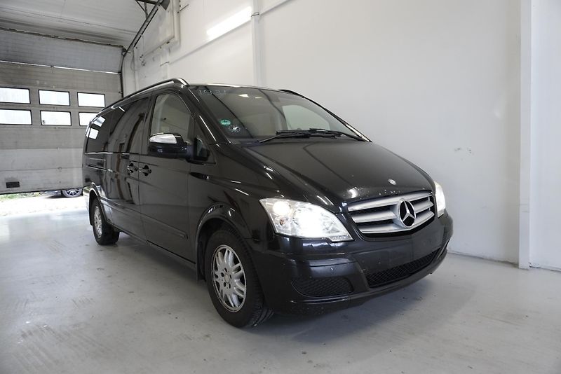 Mercedes-Benz Viano (2014) 3.0 CDi 165 kW LONG 8 MÍST - fotka 2 z 35