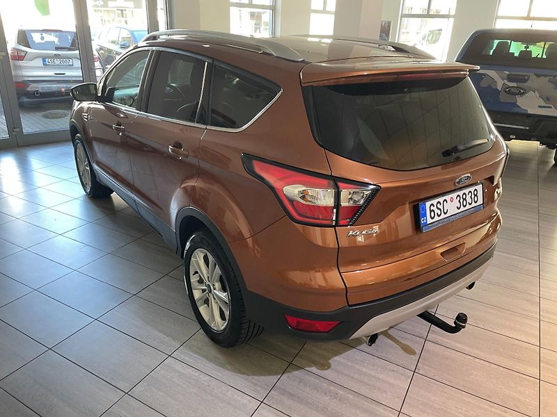 Ford Kuga (2018) Titanium 1,5 EcoBoost 110kW - fotka 3 z 30