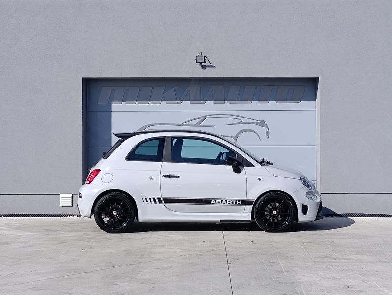 Fiat 500 ABARTH 121kW AKRAPOVIČ - fotka 4 z 32