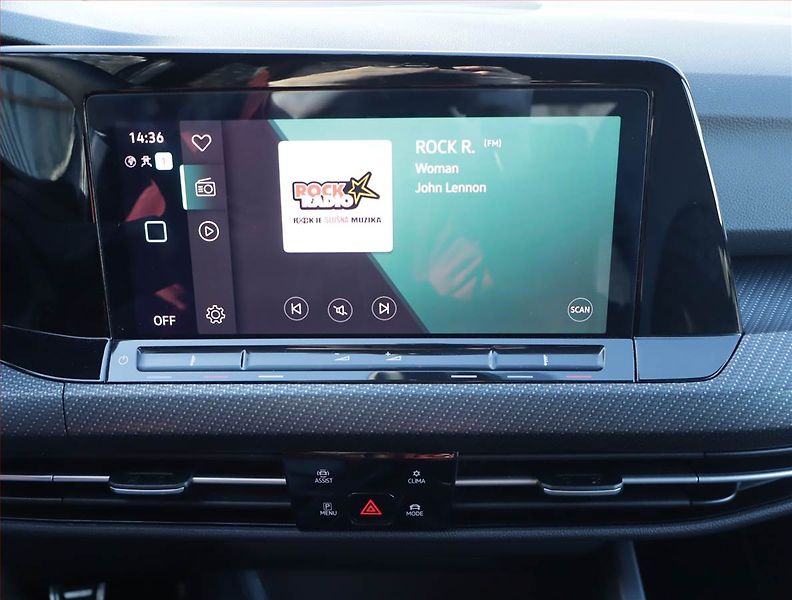 Volkswagen Golf (2021) R-Line 1.5 TSI, Kůže, Navi - fotka 12 z 20