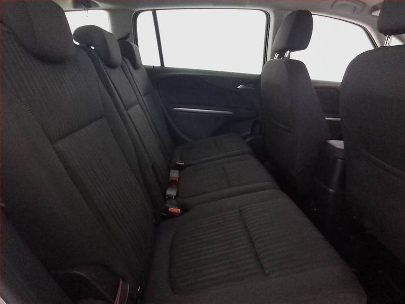 Opel Zafira (2019) 1.6 Turbo, 7 míst, ČR,1.maj - fotka 10 z 16