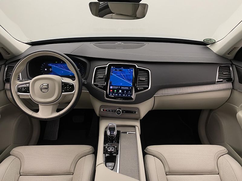 Volvo XC90 B5 AWD BRIGHT PLUS - fotka 2 z 66