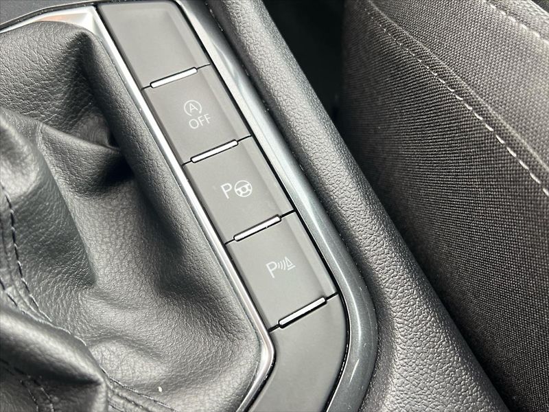 Volkswagen Tiguan Allspace 2,0 TDi 110 kW 7DSG ELEGANCE 7 - fotka 27 z 29