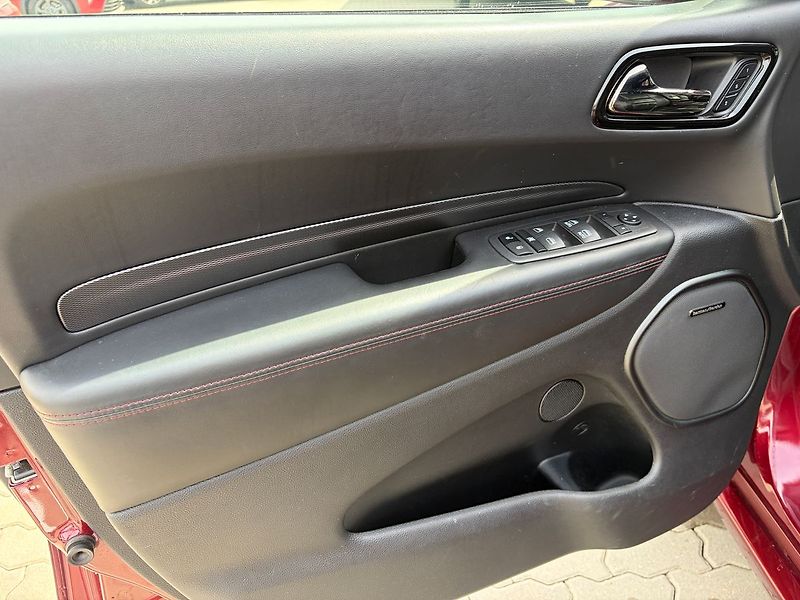 Dodge Durango 5.7 V8 HEMI R/T PLUS LPG - fotka 7 z 11
