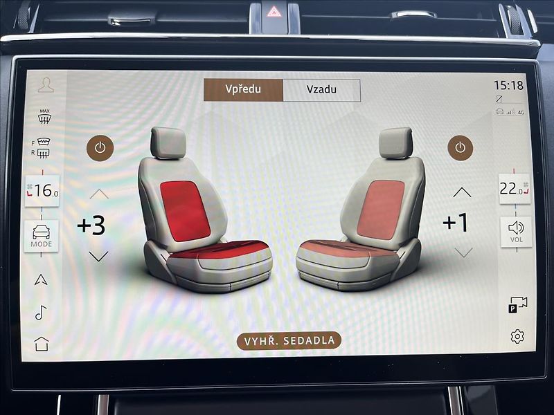 Land Rover Range Rover Velar 2,0 D200 DYNAMIC SE AWD - fotka 14 z 29