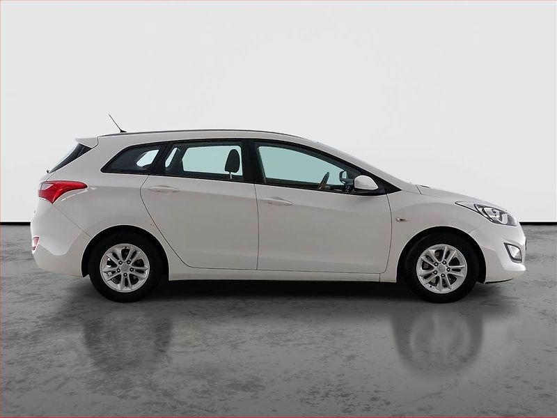 Hyundai i30 (2014) 1.6 MPI, ČR,1.maj, Serv.kniha - fotka 6 z 16