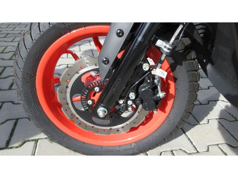 Aprilia (2026) SR GT 125 SPORT e5+ - fotka 7 z 11