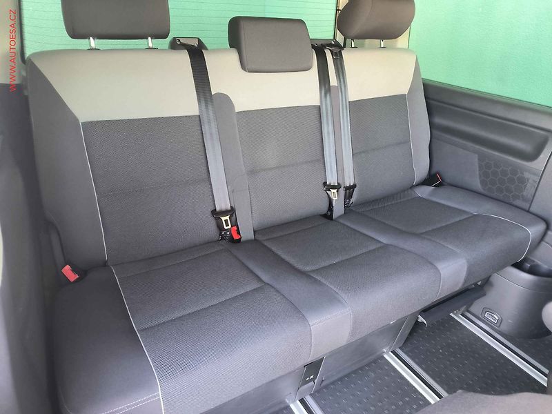 Volkswagen Multivan (2014) 2.0TDi, AC, temp - fotka 12 z 18