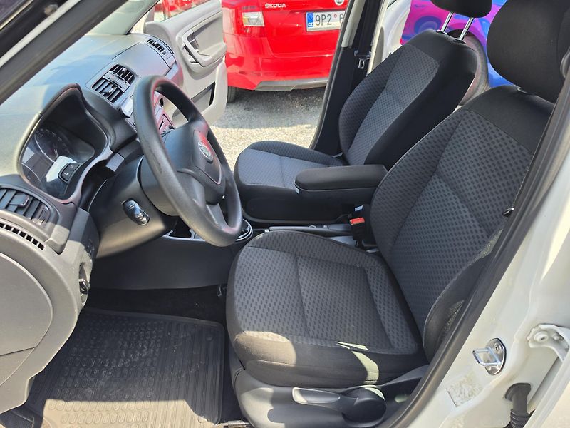 Škoda Fabia 1.2 TSI  - fotka 12 z 30