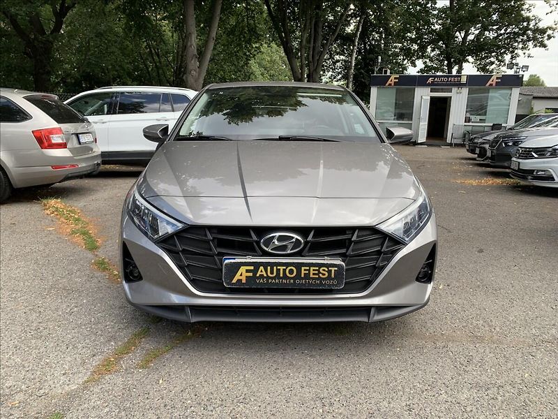 Hyundai i20 1,2 i SMART,1.MAJ.,ČR,SERVISKA - fotka 2 z 21