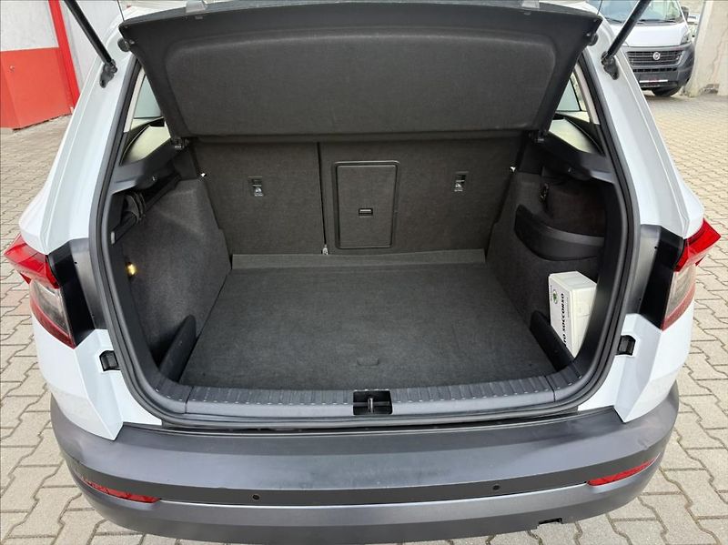 Škoda Karoq 1,6 TDI DSG / LED / záruka - fotka 15 z 34