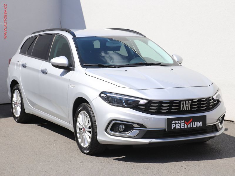 Fiat Tipo (2022) 1.0i cross, Cross - fotka 1 z 3
