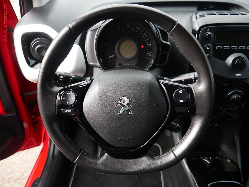 Peugeot 108 (2018) 1.2PT, Style - fotka 14 z 15